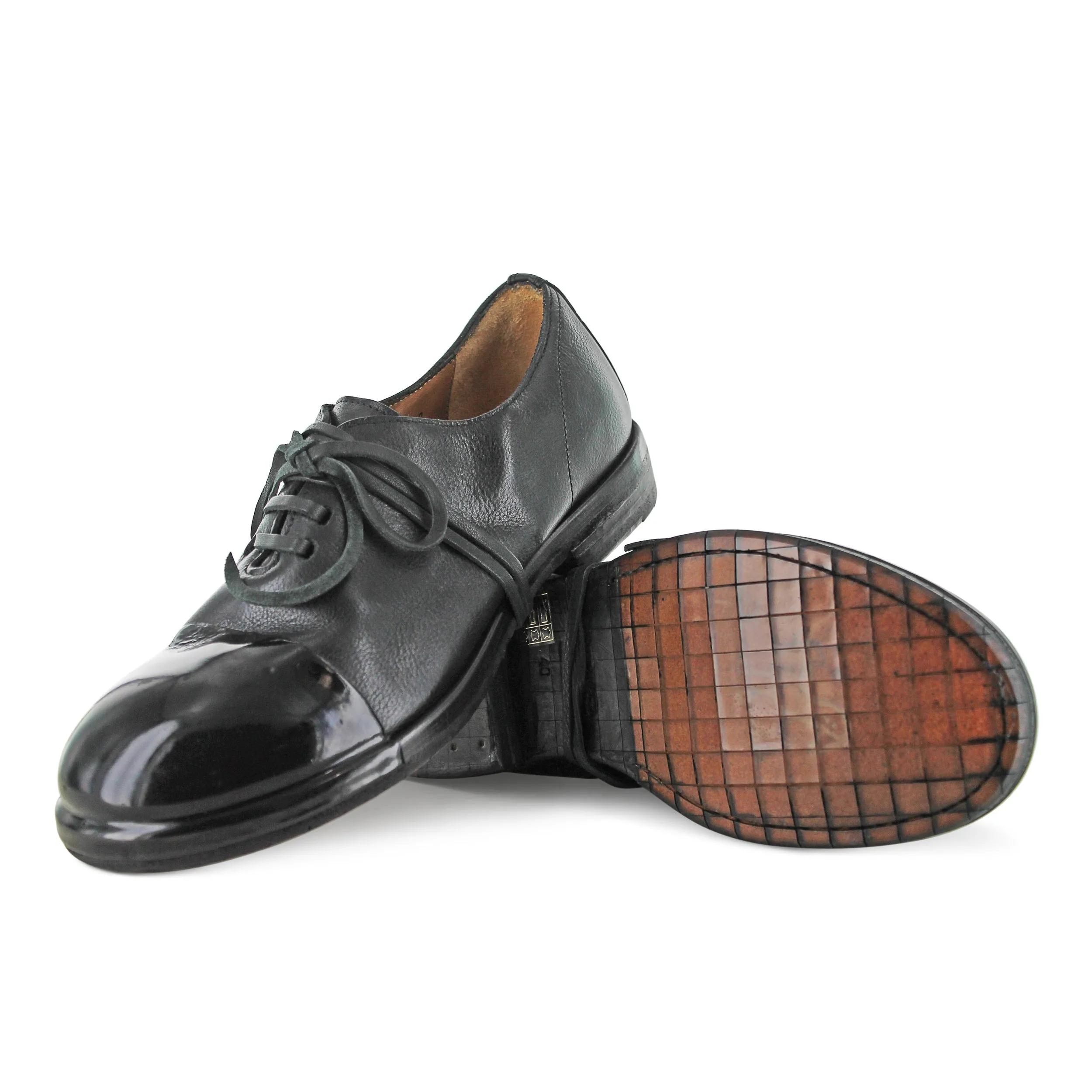 8287 - Handmade Black Rubber Toe Cap