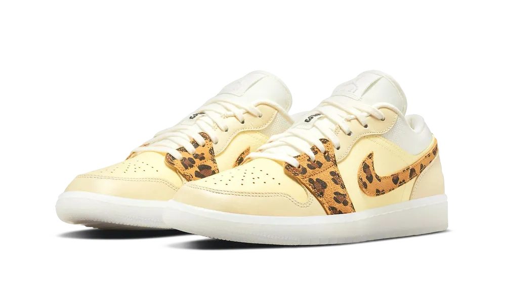 Air Jordan 1 Low SNKRS Day