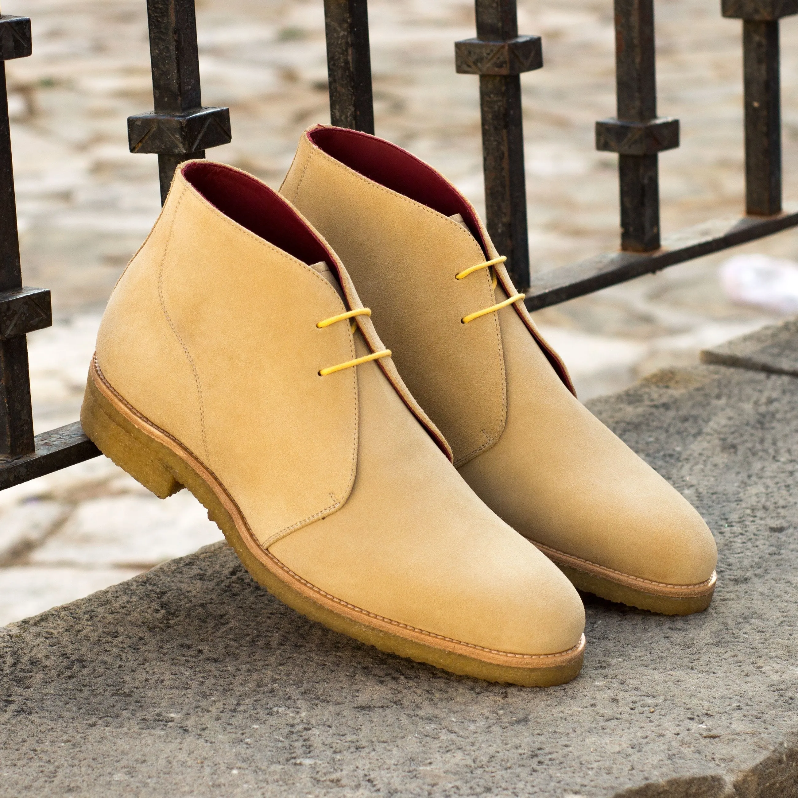 Gmar Chukka boots