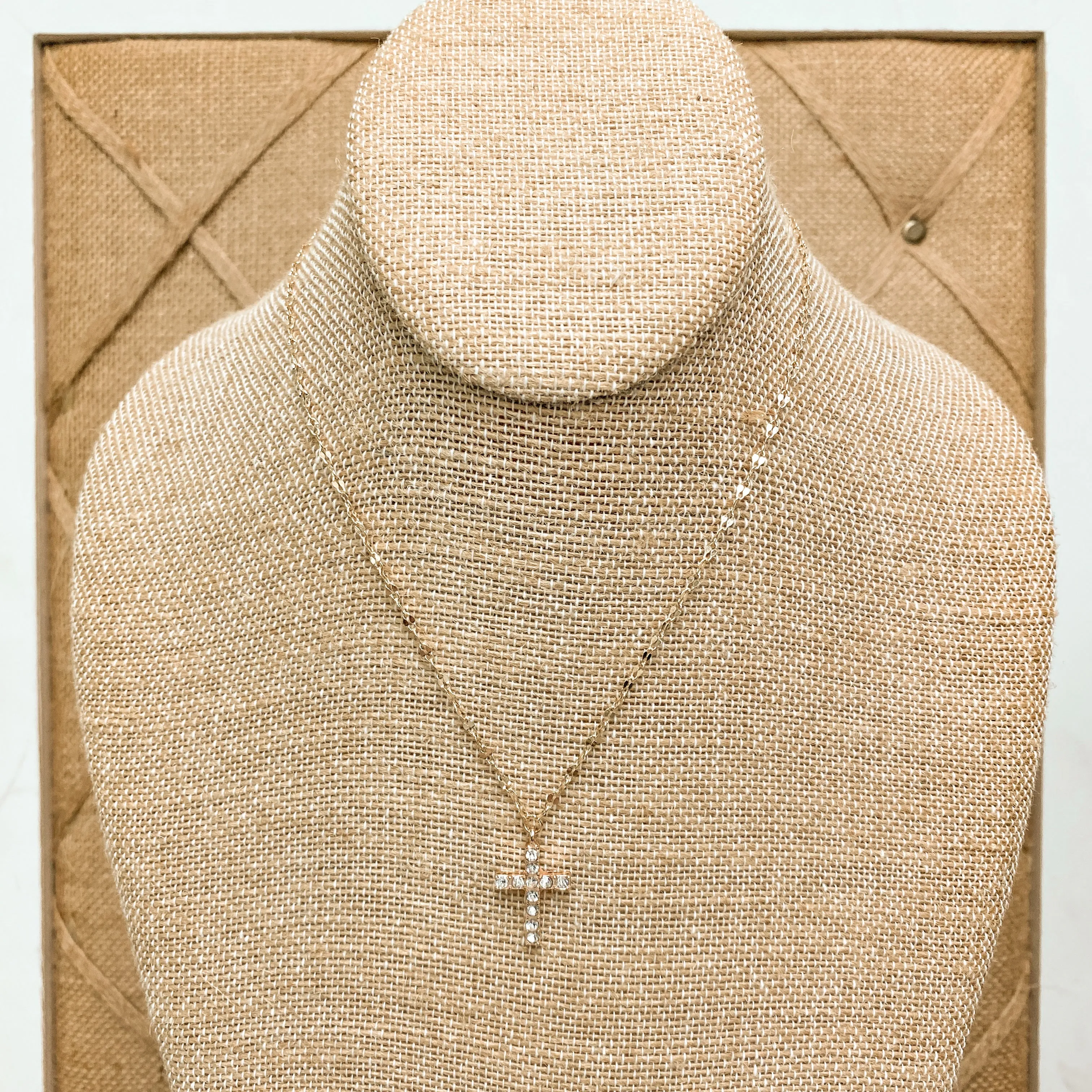 GOLD DIAMOND CROSS NECKLACE