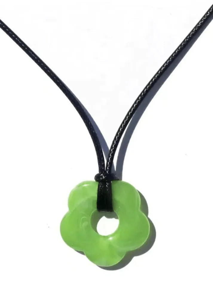 Hollow Out Flower Pendant Rope Necklace