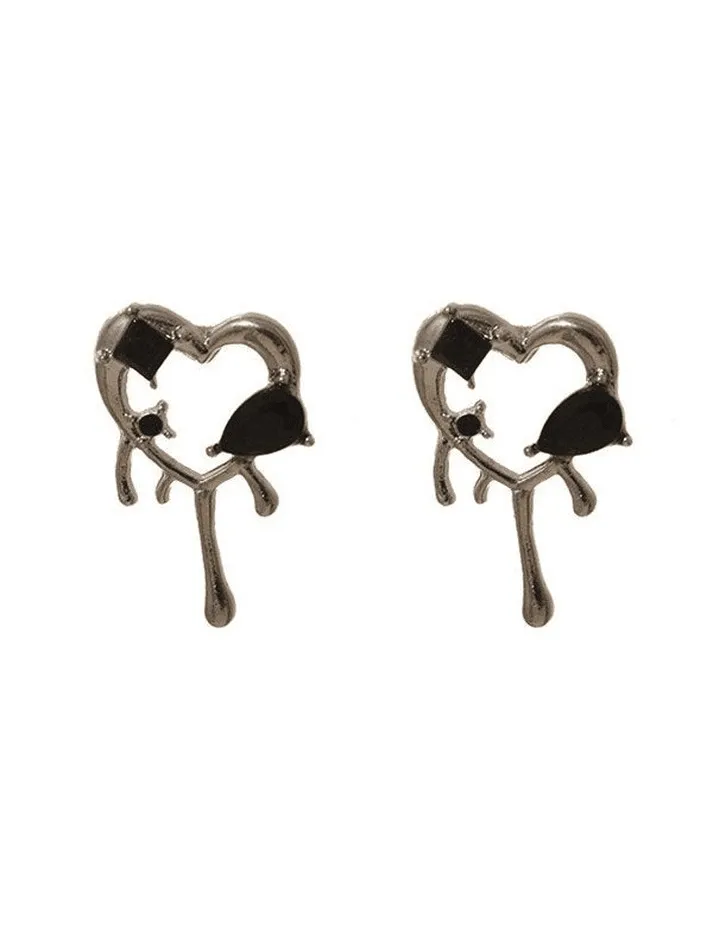 Hollow Out Heart Pattern Earring