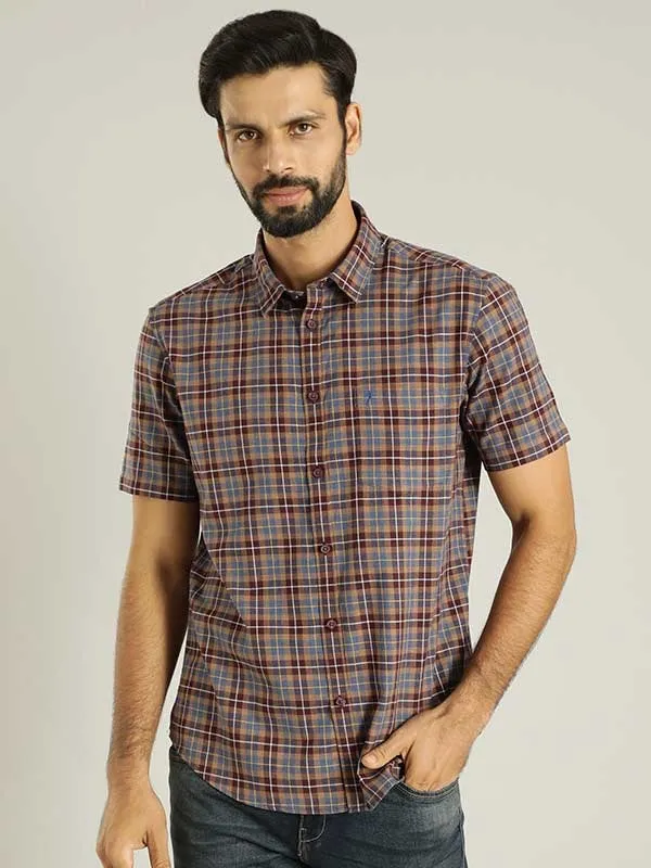 Men Checked Half Sleeve Cotton Shirt