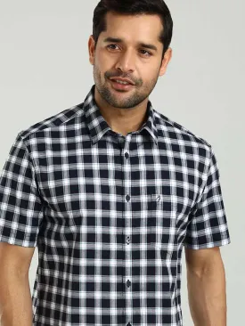 Men Checked Half Sleeve Cotton Shirt